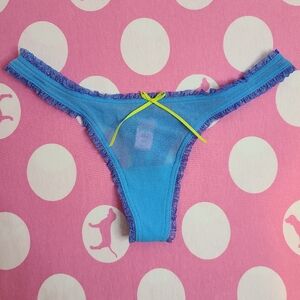 Rare VTG VS PINK Sheer Mesh Ruffle Thong Panty Size M/L